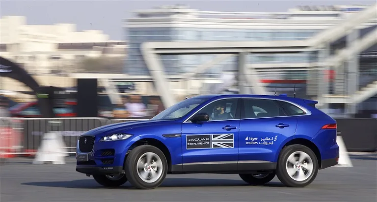 Jaguar Land Rover: Art of Performance Thrilling Experience