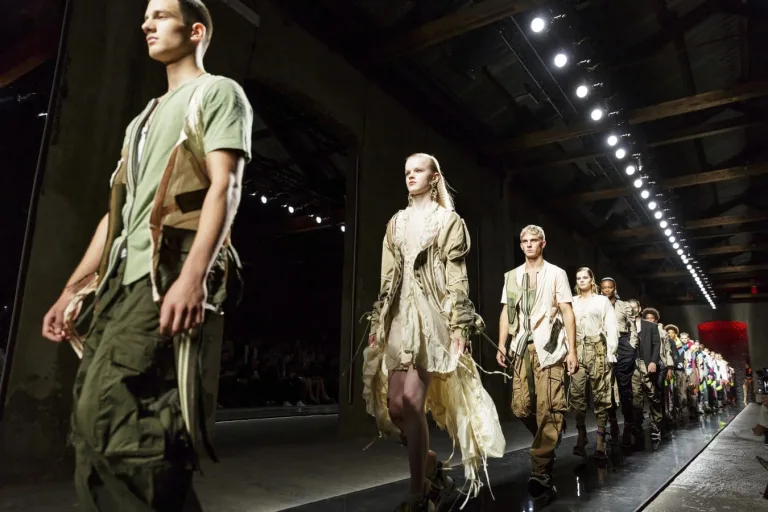 Dsquared2's Spring Summer 2019: Urban fighters and military codes
