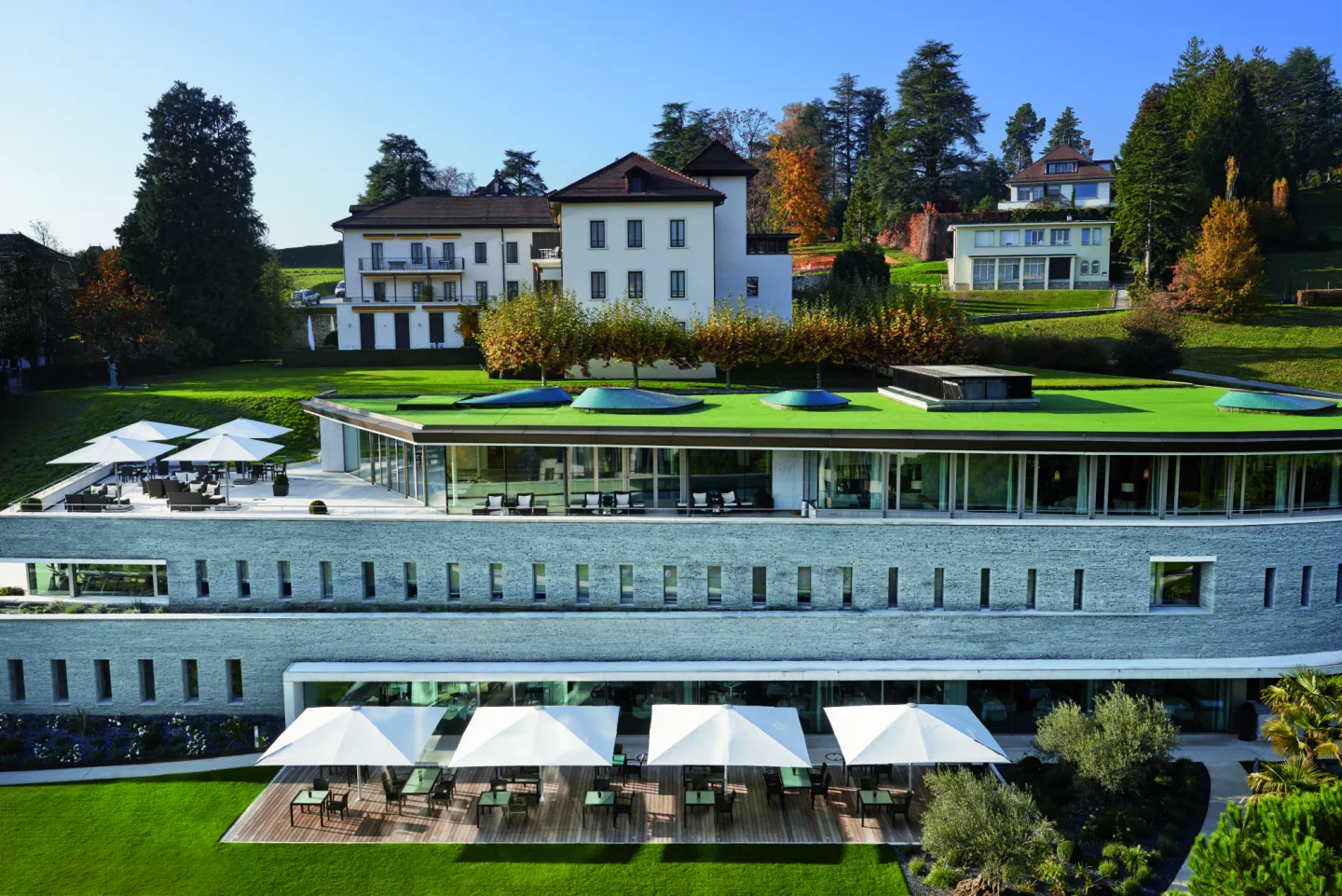 Clinique La Prairie: Self Healing and Detox in Geneva